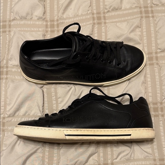 Louis Vuitton LV Perforated Logo Sneakers BLACK